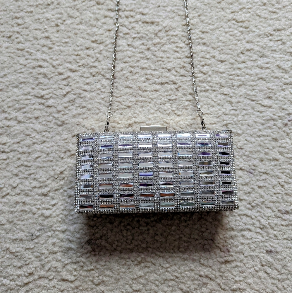 Macy's Silver Geometric Clutch with Chain Strap - Picture 9 of 9